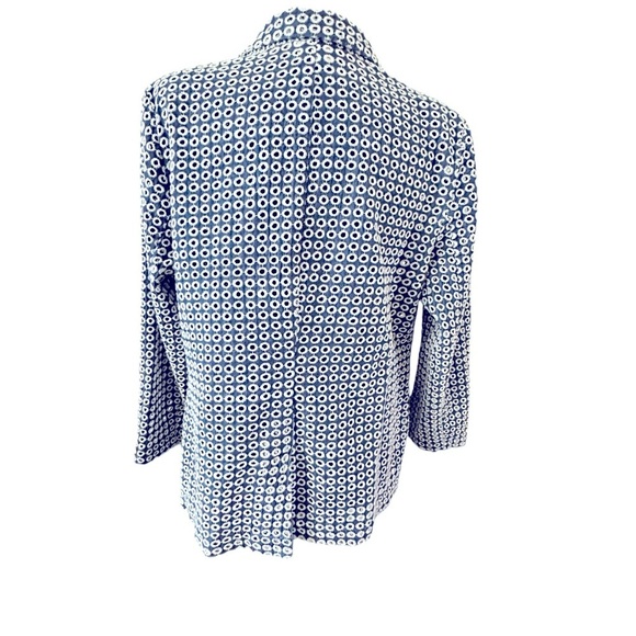 5 for $40 SALE 
CHICO’S Blue White Eyelet Knit Lightweight Blazers 1 (S), (8-10) - Picture 11 of 15